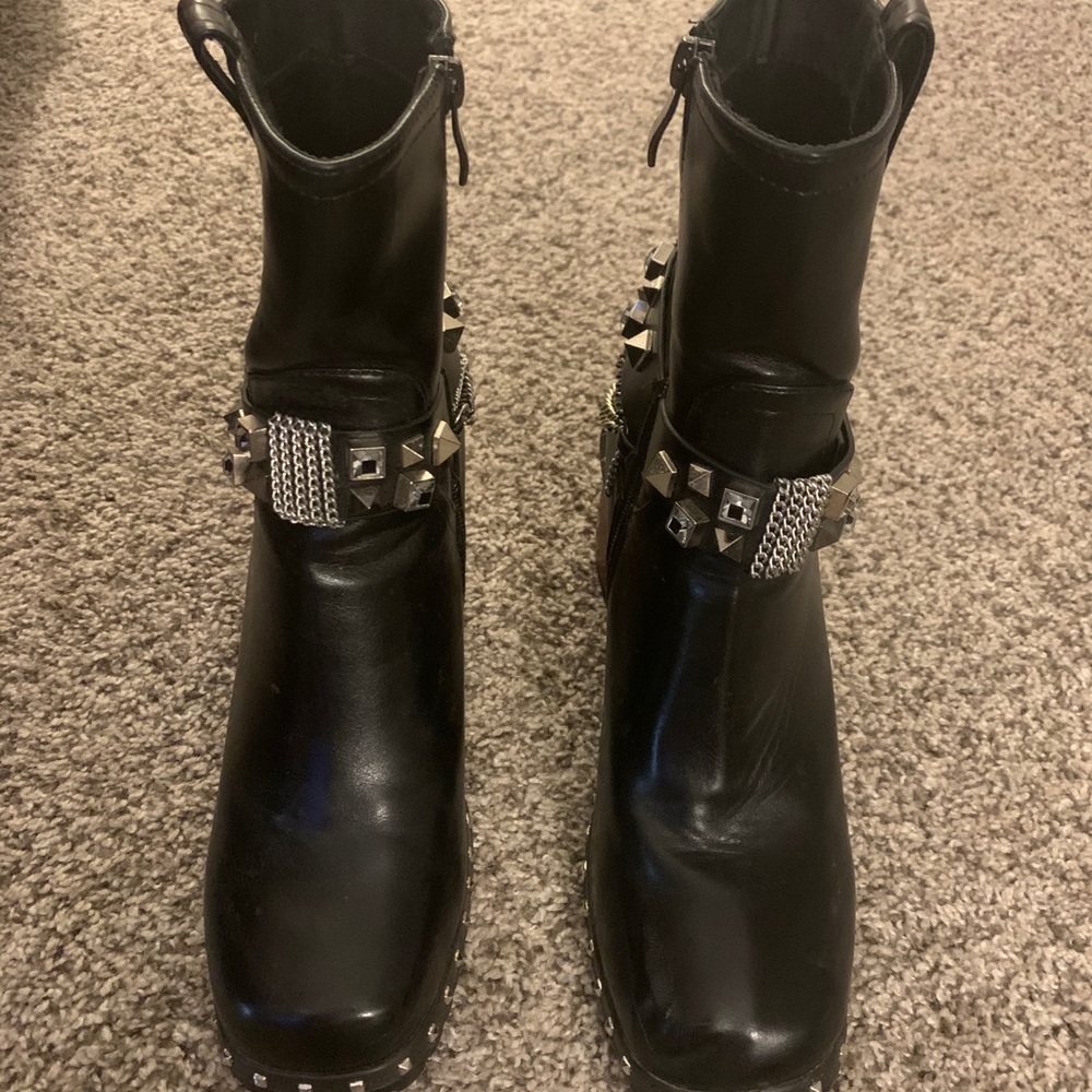 NASTY GAL Booties